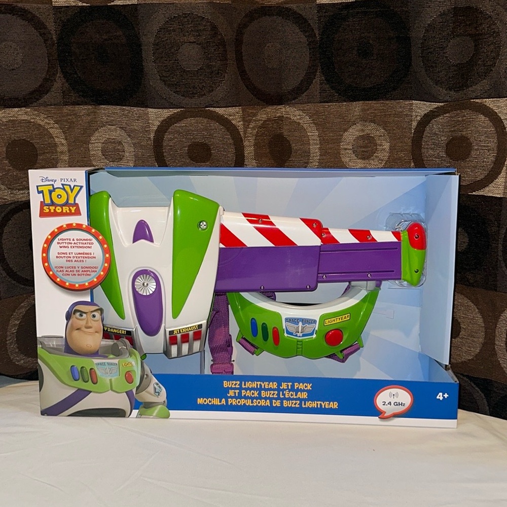 AUTHENTIC DISNEY TOY STORY BUZZLIGHTYEAR LARGE TALKING JET PACK BRAND NEW IN BOX